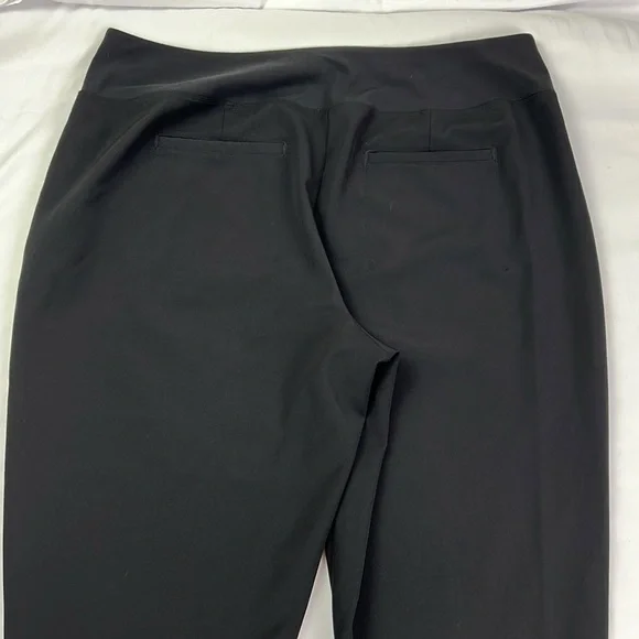 Athleta Women’s 18 Black Zipper Pocket Pull-on Endless High Rise Pant - Picture 9 of 10